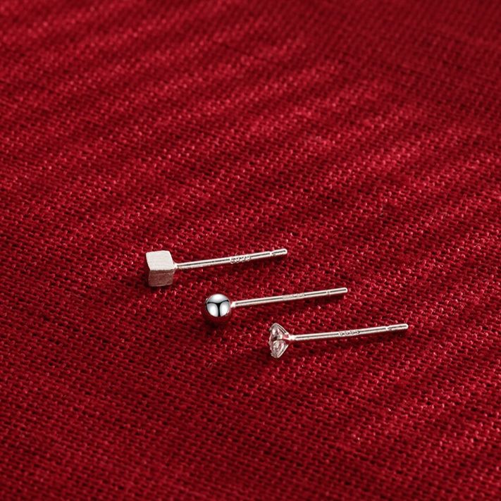 シルバーアクセサリー 輝き四点セットピアス
