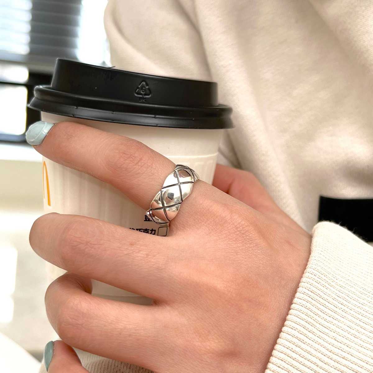 幅広シルバーリングおすすめ5選