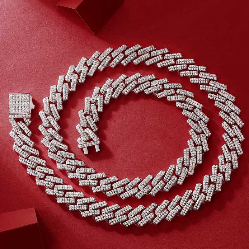 思い出を形に残す！特別な記念ネックレス人気の29選