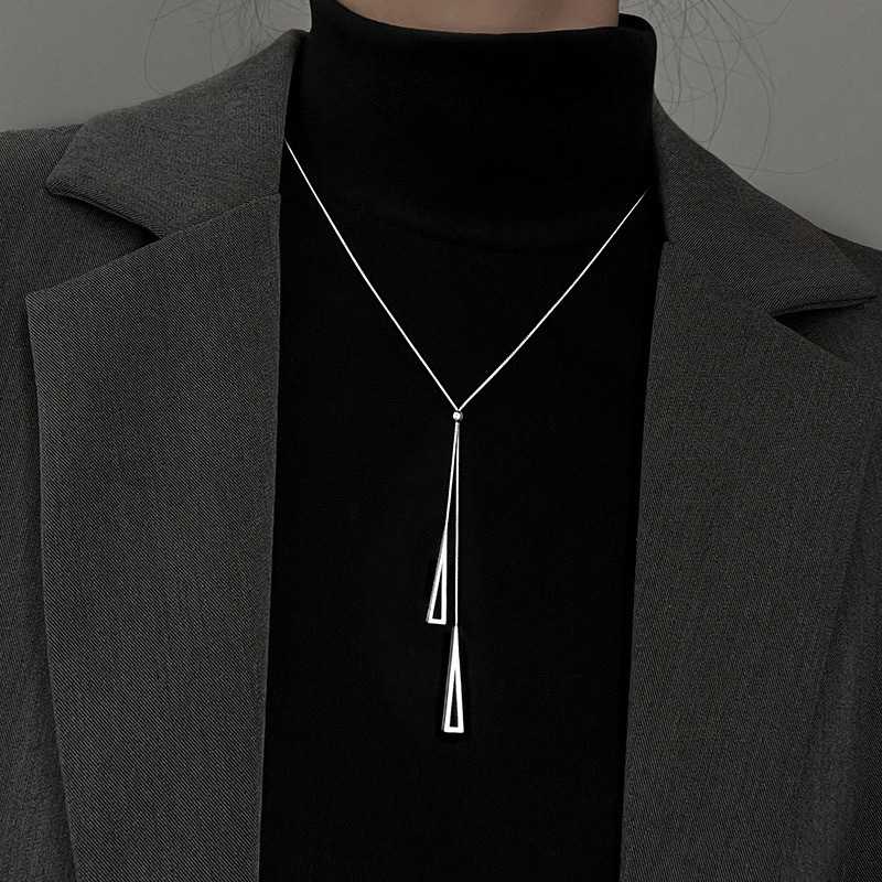 激安価格で手に入る！メンズ向けシルバーアクセサリー5選