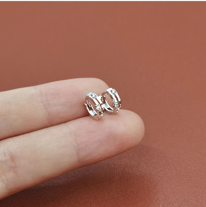 シルバーアクセサリー シンプルクリスタルフープピアス