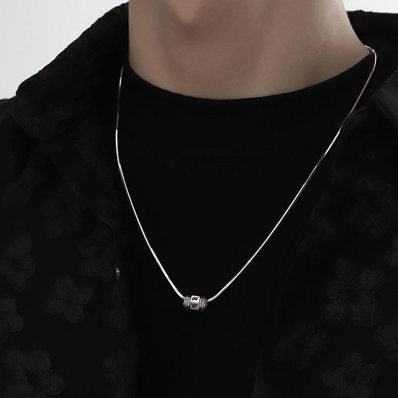 シルバーアクセサリー ギリシャ模様のペンダントネックレス