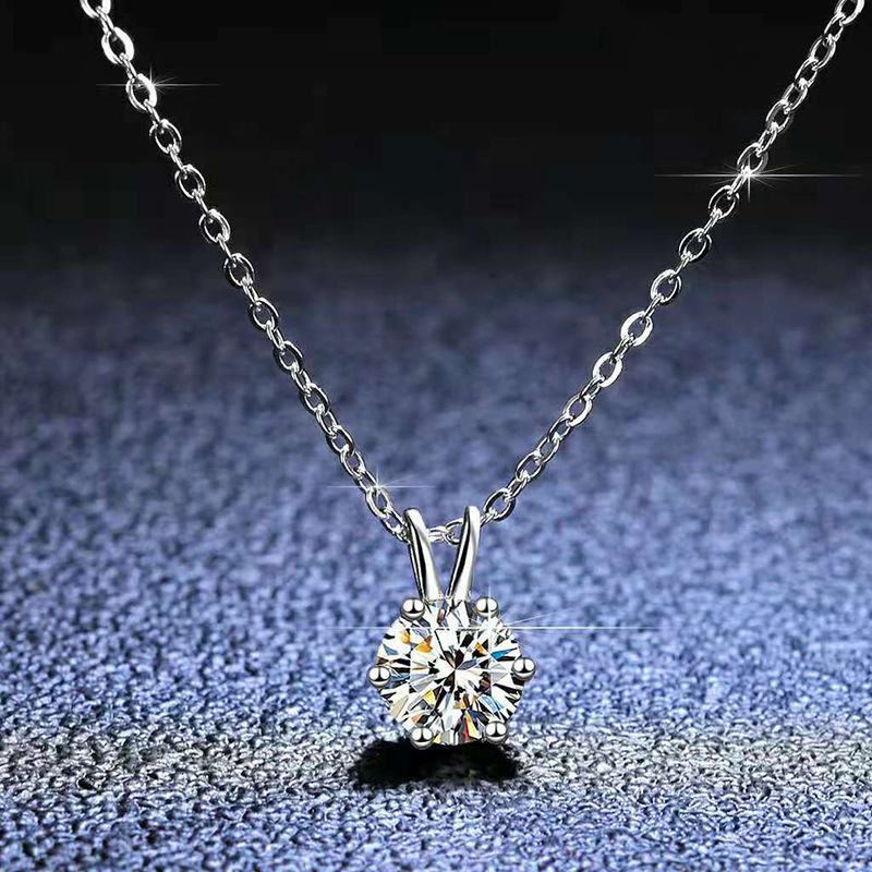 シルバーアクセサリー 一粒の輝き 六爪留めネックレス
