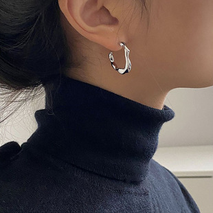 シルバーアクセサリー シンプル輪型フープピアス