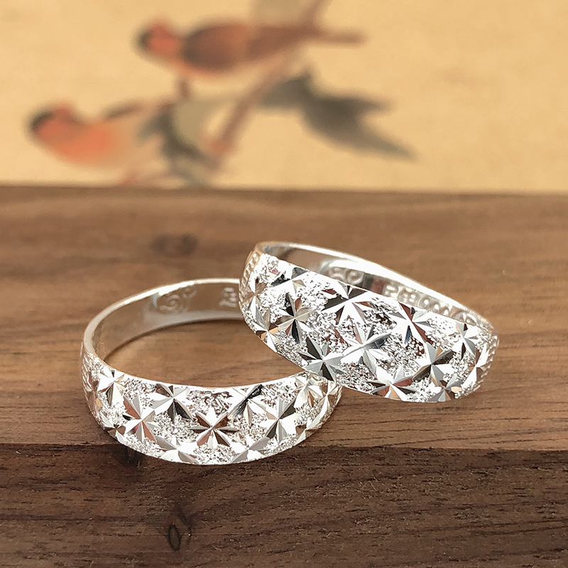 シルバーアクセサリー 星花彫り 幅広リング