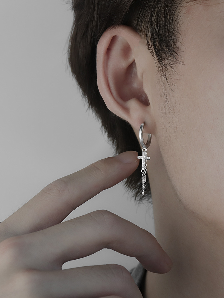 シルバーアクセサリー 十字架デザイン チャームフープピアス