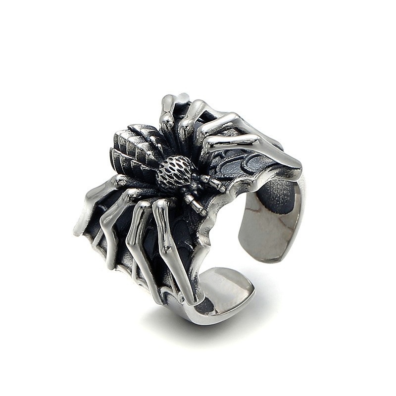 シルバーアクセサリー 蜘蛛の巣をモチーフにした指輪