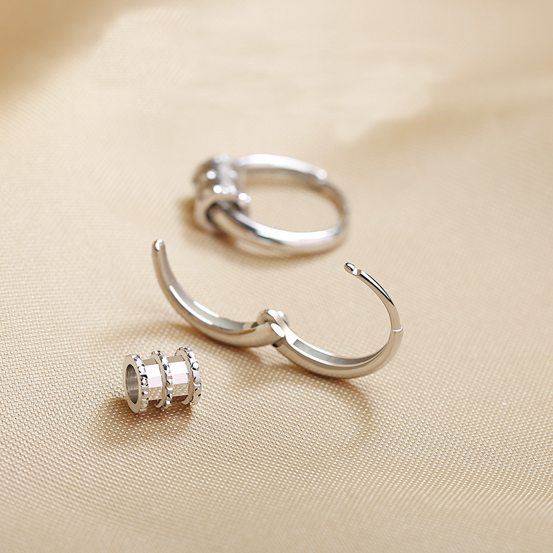 シルバーアクセサリー 揺らめく結晶のフープピアス