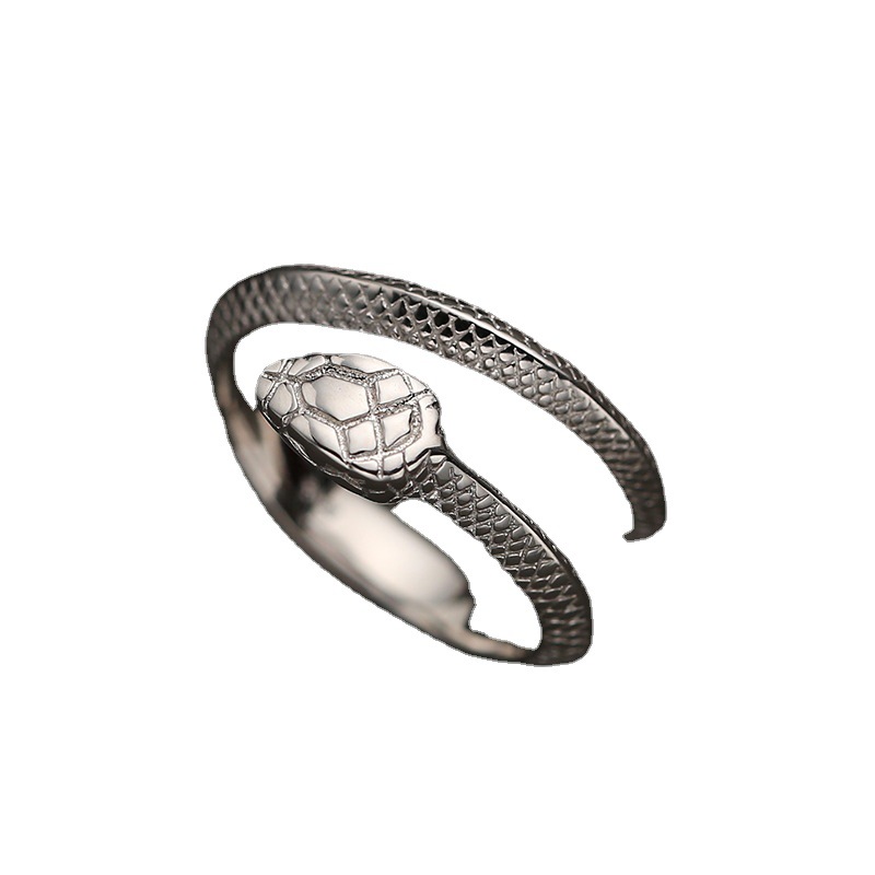 シルバーアクセサリー 蛇紋様の指輪