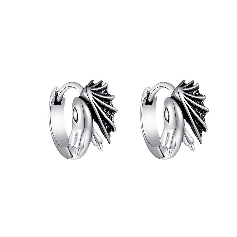 シルバーアクセサリー 翼のある龍のフープピアス