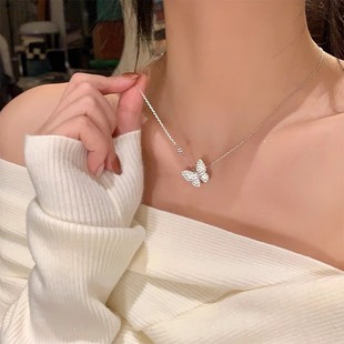シルバーアクセサリー カメラと十字架の二連ネックレス