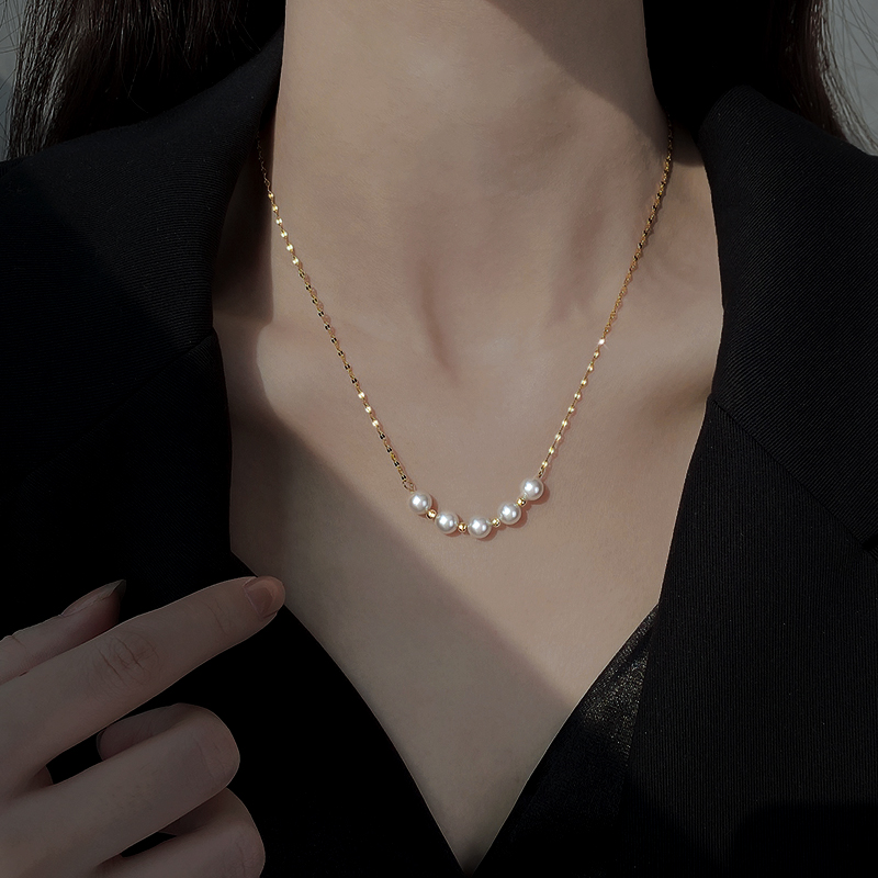 シルバーアクセサリー 華やか真珠の煌めき連なり