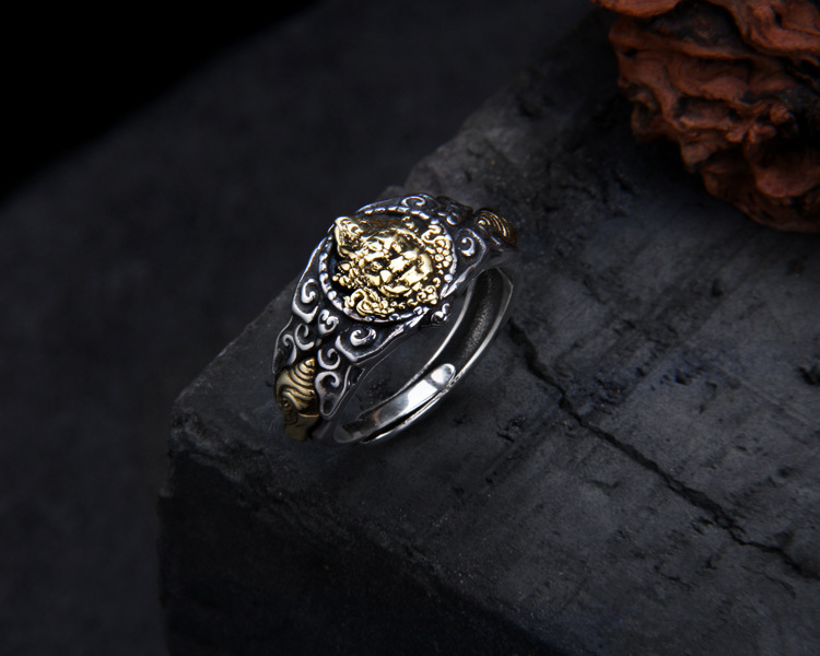 シルバーアクセサリー 禅炎装飾彫刻リング