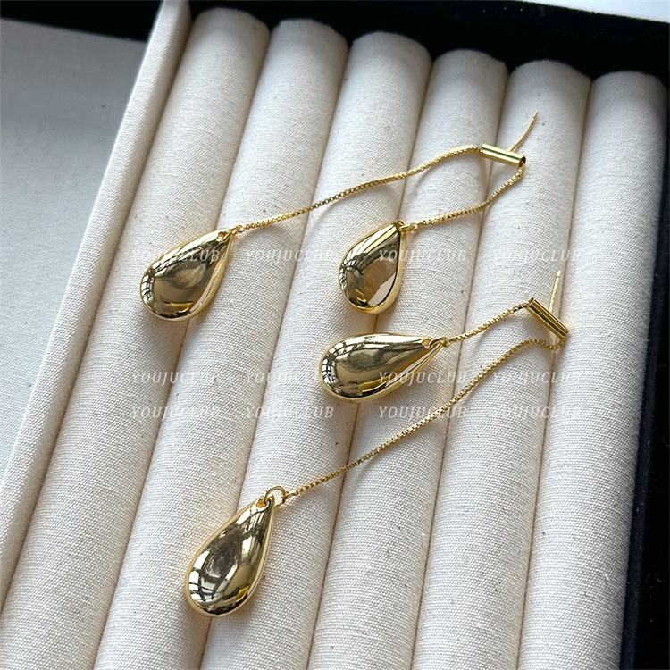 シルバーアクセサリー 水滴モチーフ シンプル ライン ピアス