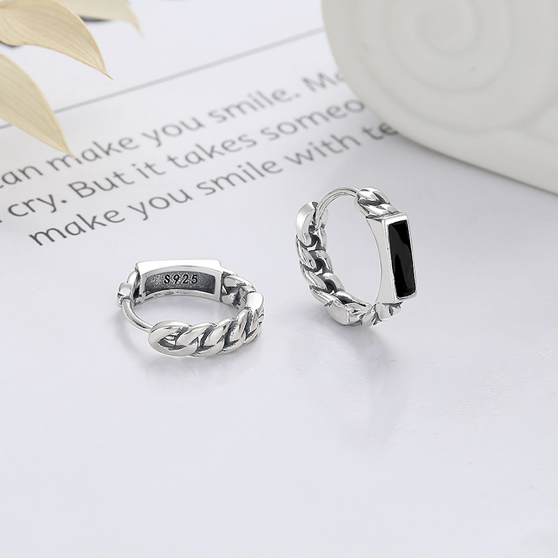 シルバーアクセサリー チェーン飾り付き石柱ピアス