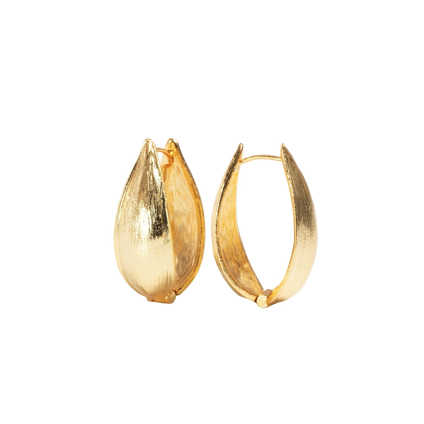 シルバーアクセサリー 葉のモチーフなびきピアス
