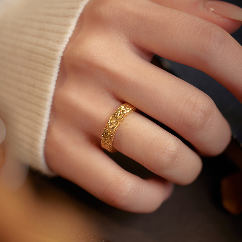 シルバーアクセサリー うろこ模様レリーフコレクション