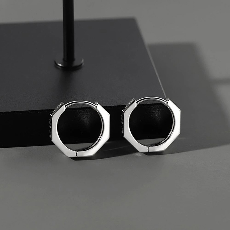 シルバーアクセサリー 八角形 ローマ数字フープピアス