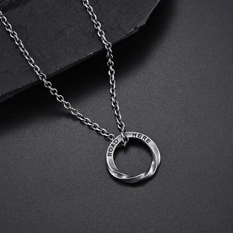 シルバーアクセサリー 二重リング刻印ネックレス