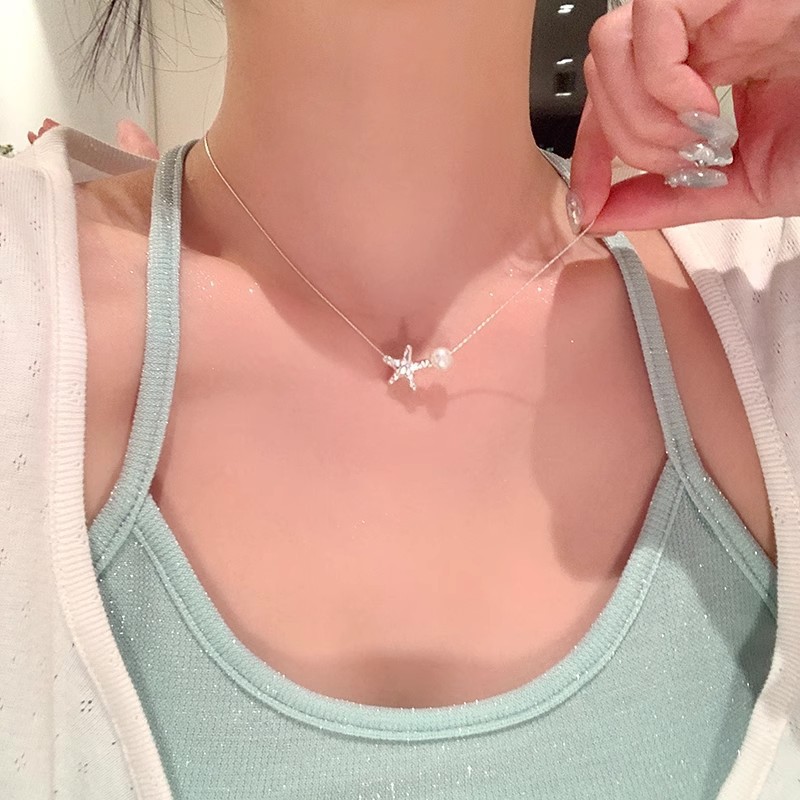 シルバーアクセサリー ヒトデと真珠のきらめきネックレス