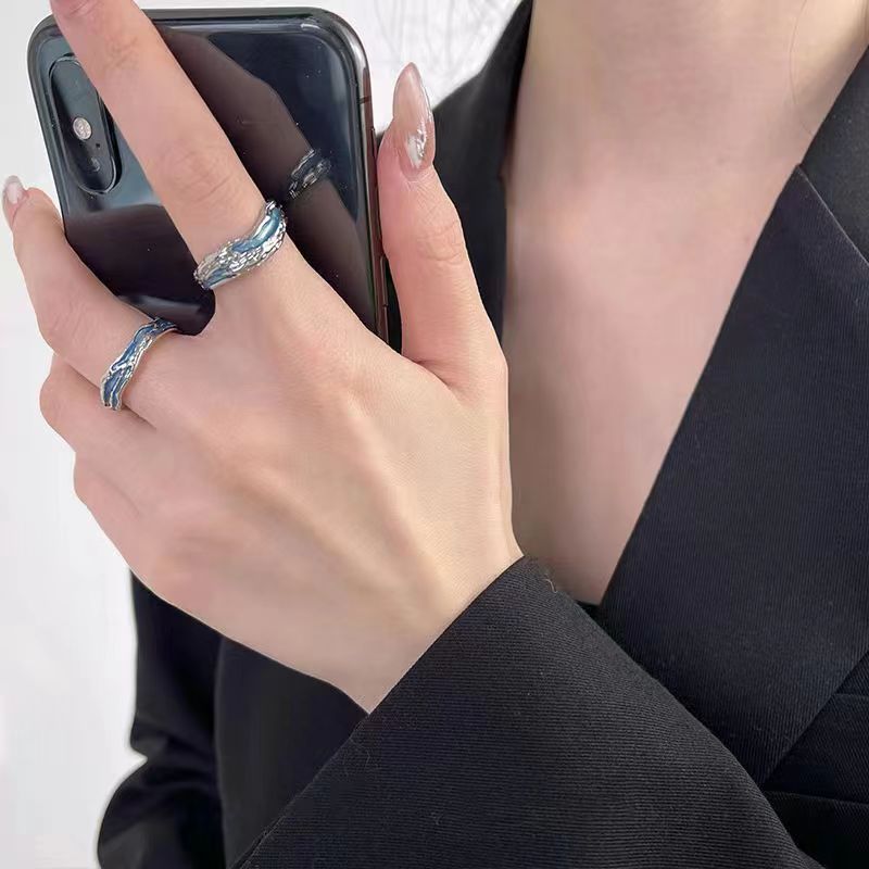 シルバーアクセサリー 波紋デザイン 二連リング