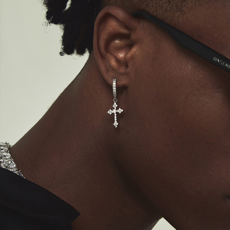 シルバーアクセサリー シャープクロスジルコニアピアス