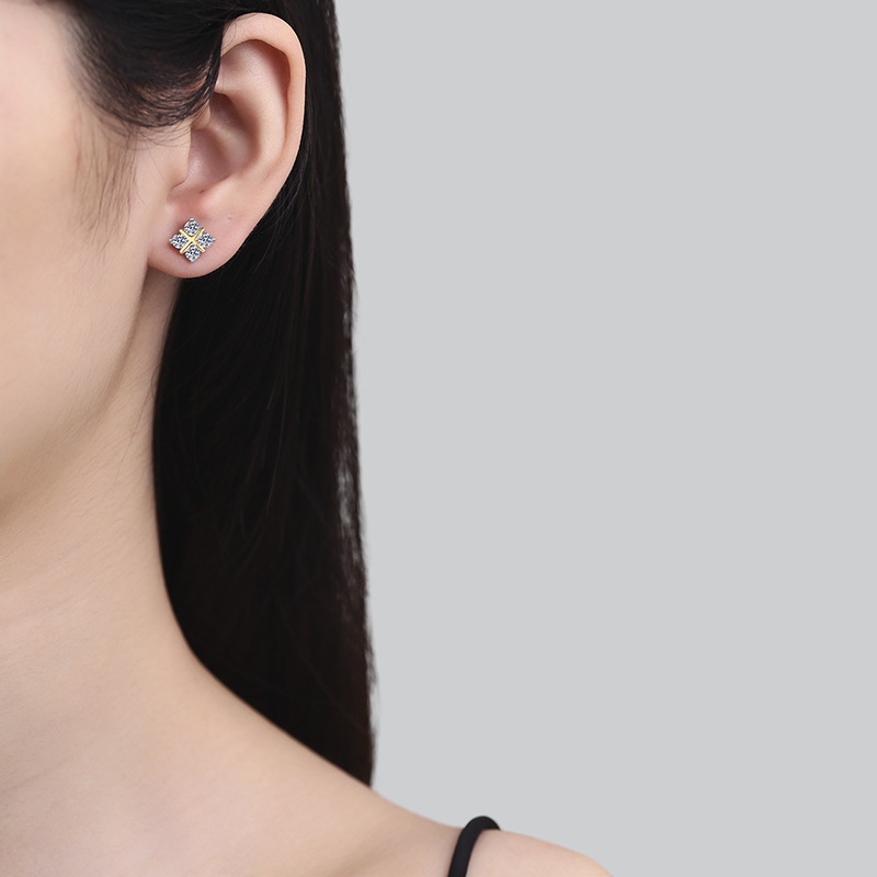 シルバーアクセサリー クロスストーン ピアス