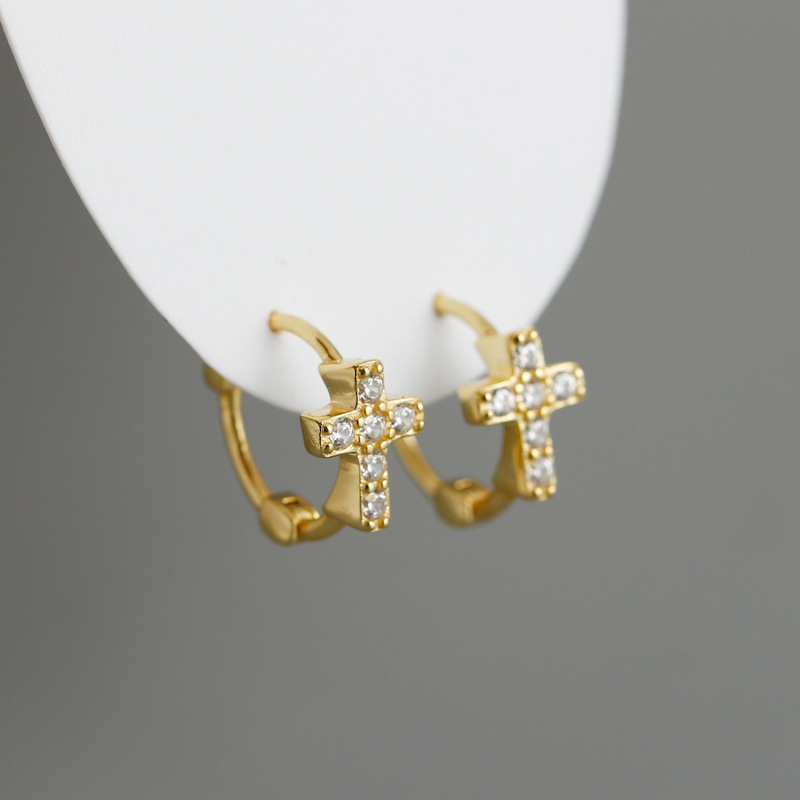 シルバーアクセサリー クロス輝きフープピアス