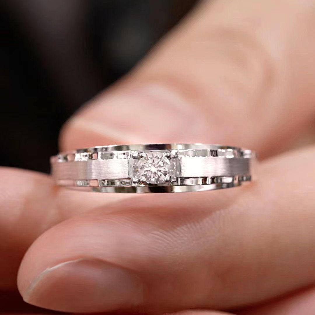 シルバーアクセサリー 上品な一粒石留めリング