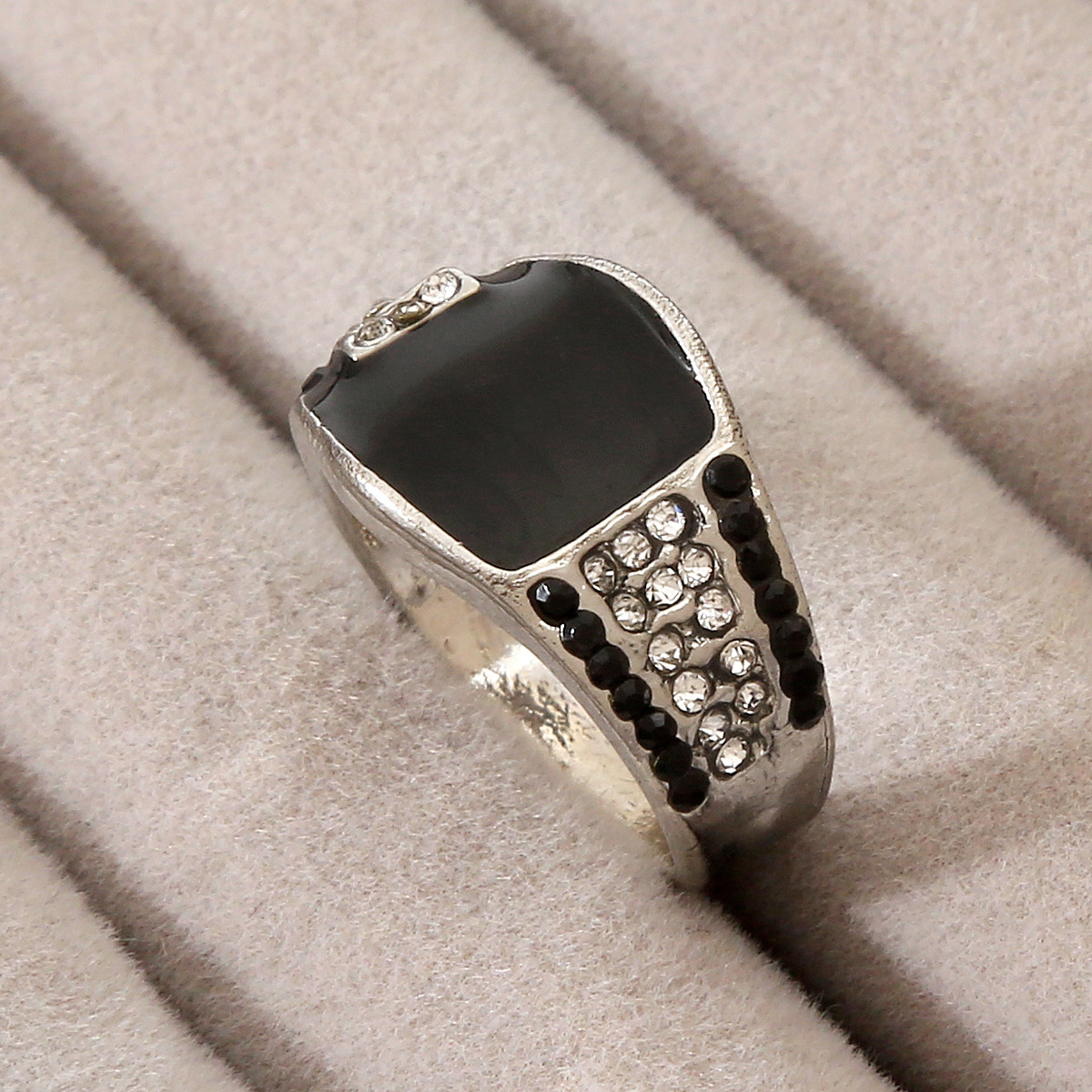 シルバーアクセサリー キュービック装飾 シンプルクール リング