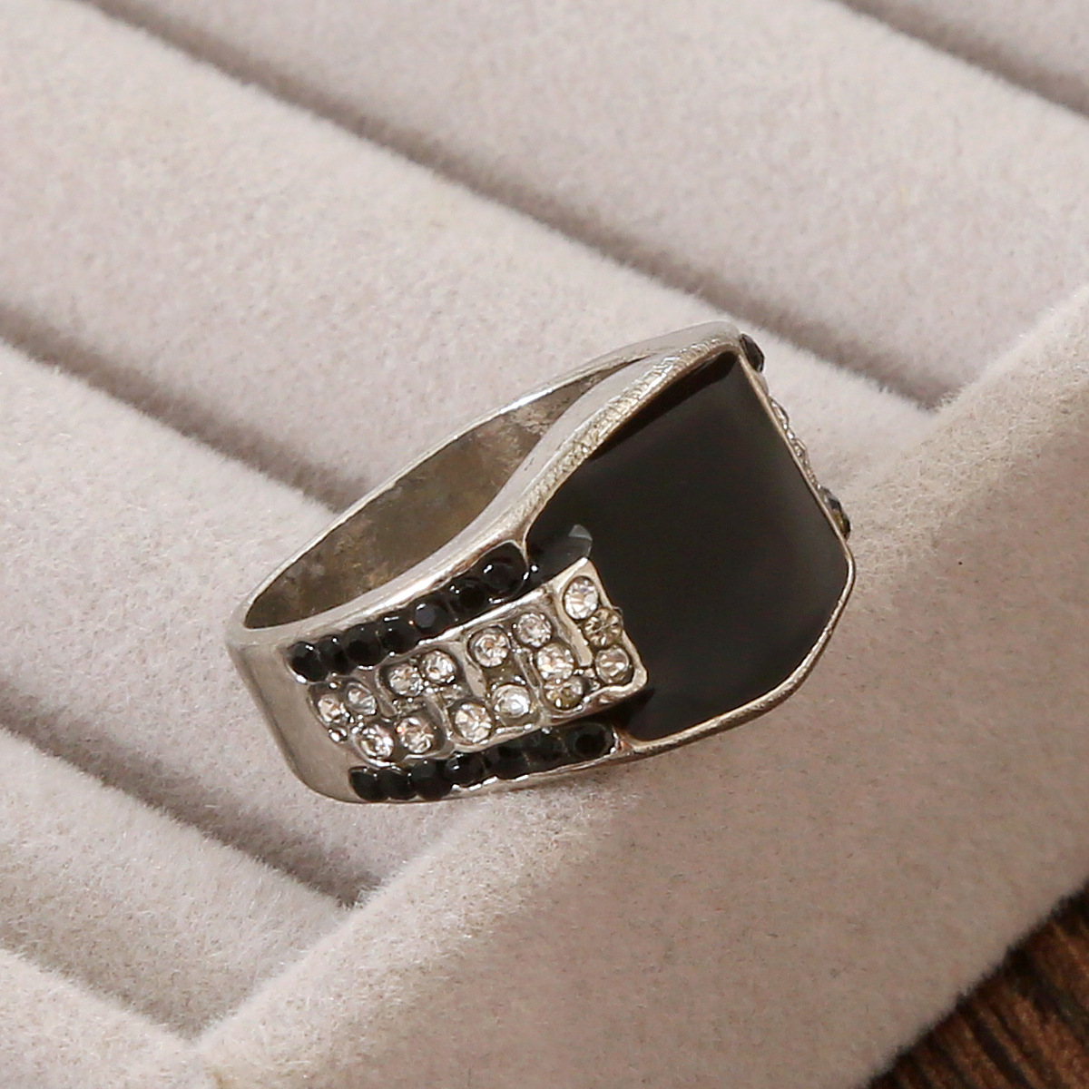 シルバーアクセサリー キュービック装飾 シンプルクール リング