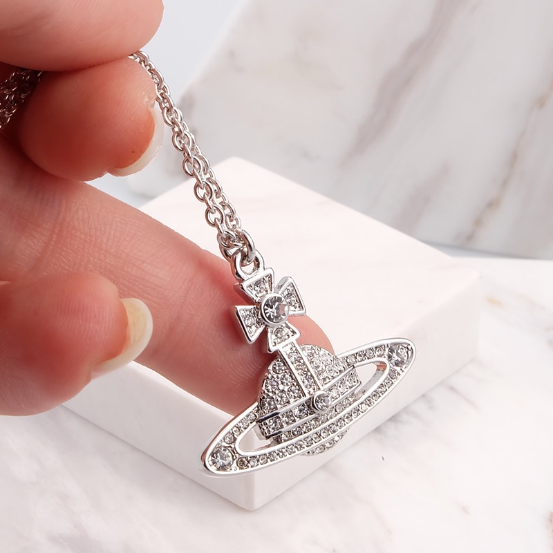 シルバーアクセサリー 惑星リボン 宇宙ネックレス