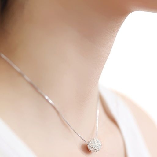 シルバー ネックレス 上品な輝き 宝玉アクセサリー