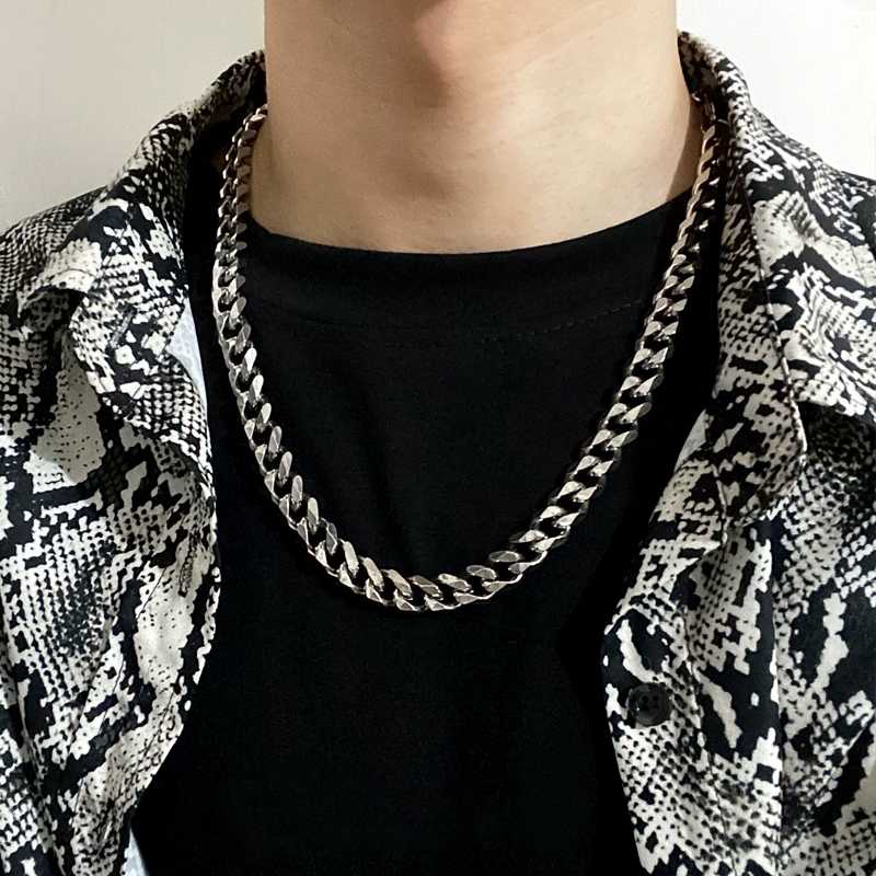 自分らしさが光る！おしゃれなメンズアクセサリー人気5選