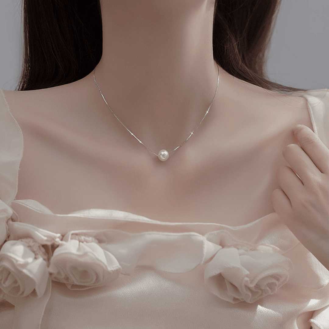 凛とした品格が宿る！シルバー×真珠の大人のネックレス5選