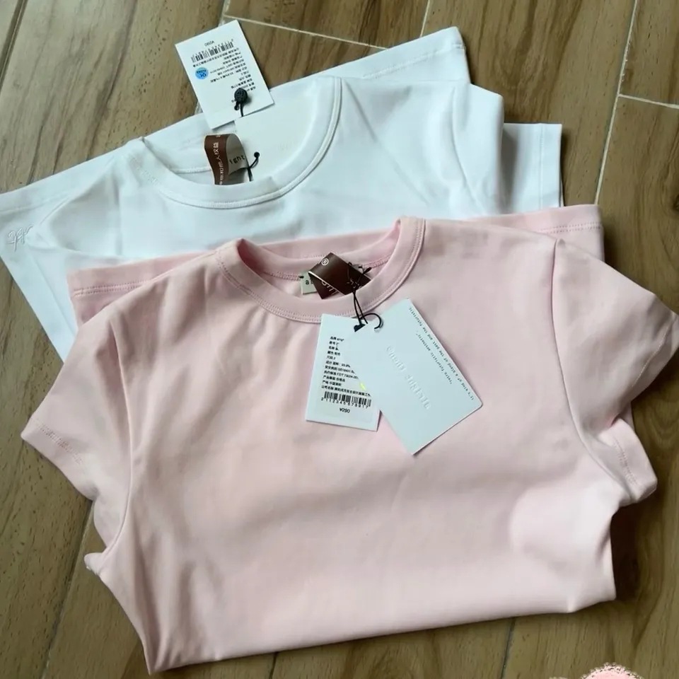 無地 Tシャツ すっきりシルエット 丸首フィット半袖