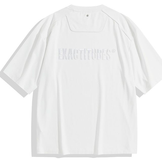 https://fulmo-img-server.com/simpletee/1747015946830_9k71wvyf_ev4cwaom.jpeg