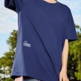 https://fulmo-img-server.com/simpletee/1747266847975_zjpwn6ns_gub70g6t.jpeg