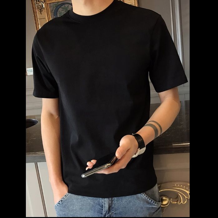 無地 Tシャツ 洗練された丸襟スタイル無地半袖