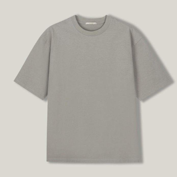 無地 Tシャツ ゆったりシルエットの定番無地半袖