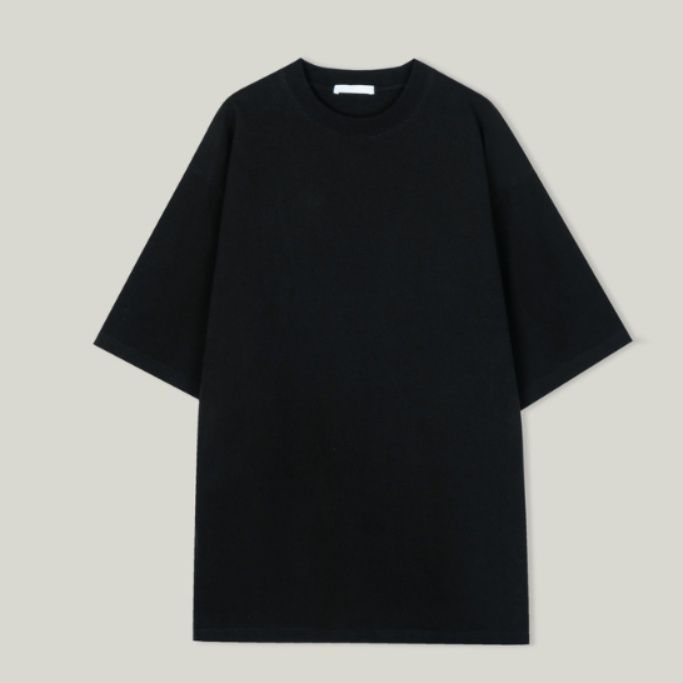 無地 Tシャツ ゆったりシルエットの定番無地半袖