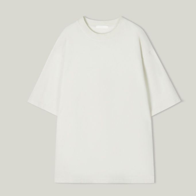 無地 Tシャツ ゆったりシルエットの定番無地半袖