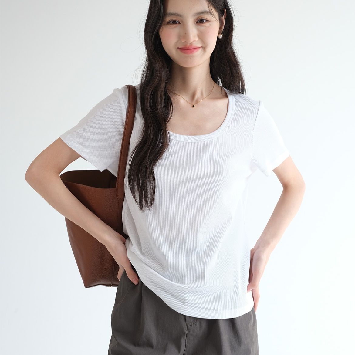 無地 Tシャツ 夏素材 すっきり着こなし 半袖無地