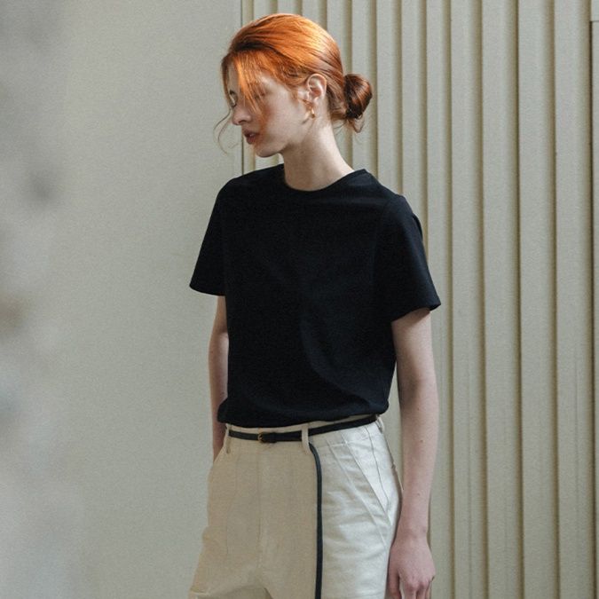 無地 Tシャツ すっきり着こなせる 定番丸首半袖