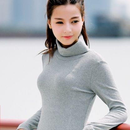 無地 Tシャツ すっきり着こなせる長袖ハイネック