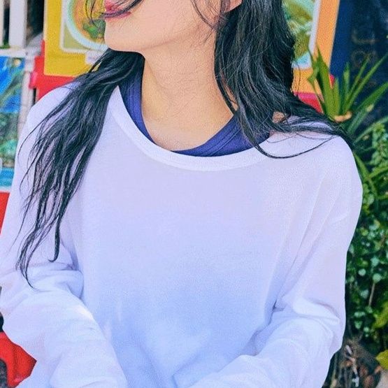無地 Tシャツ すっきりシルエット 長袖ベーシック