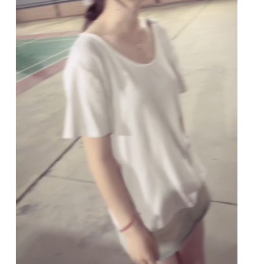 無地 Tシャツ Vネックゆったりシルエット半袖Tシャツ