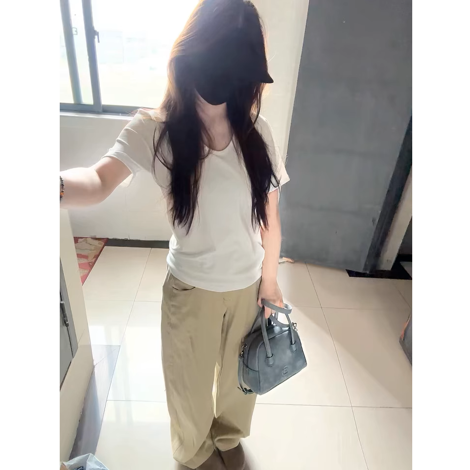 https://fulmo-img-server.com/simpletee/1751246314218_j04h0xiw_o4afy0v1.png