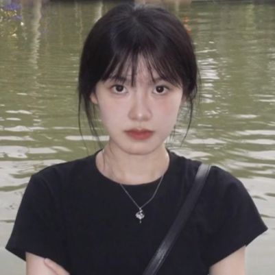 無地 Tシャツ シンプルやわらか丸首半袖