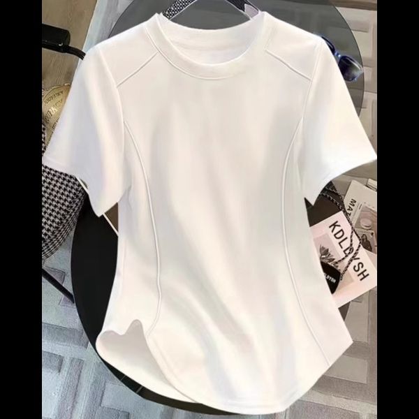 無地 Tシャツ すっきりシルエット 立体裁断 半袖